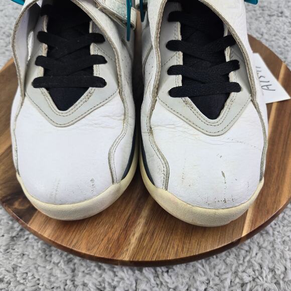 Jordan 8 Retro South Beach 2018 White Turbo Green Sneakers Mens 10 305381-113 - Picture 6 of 12